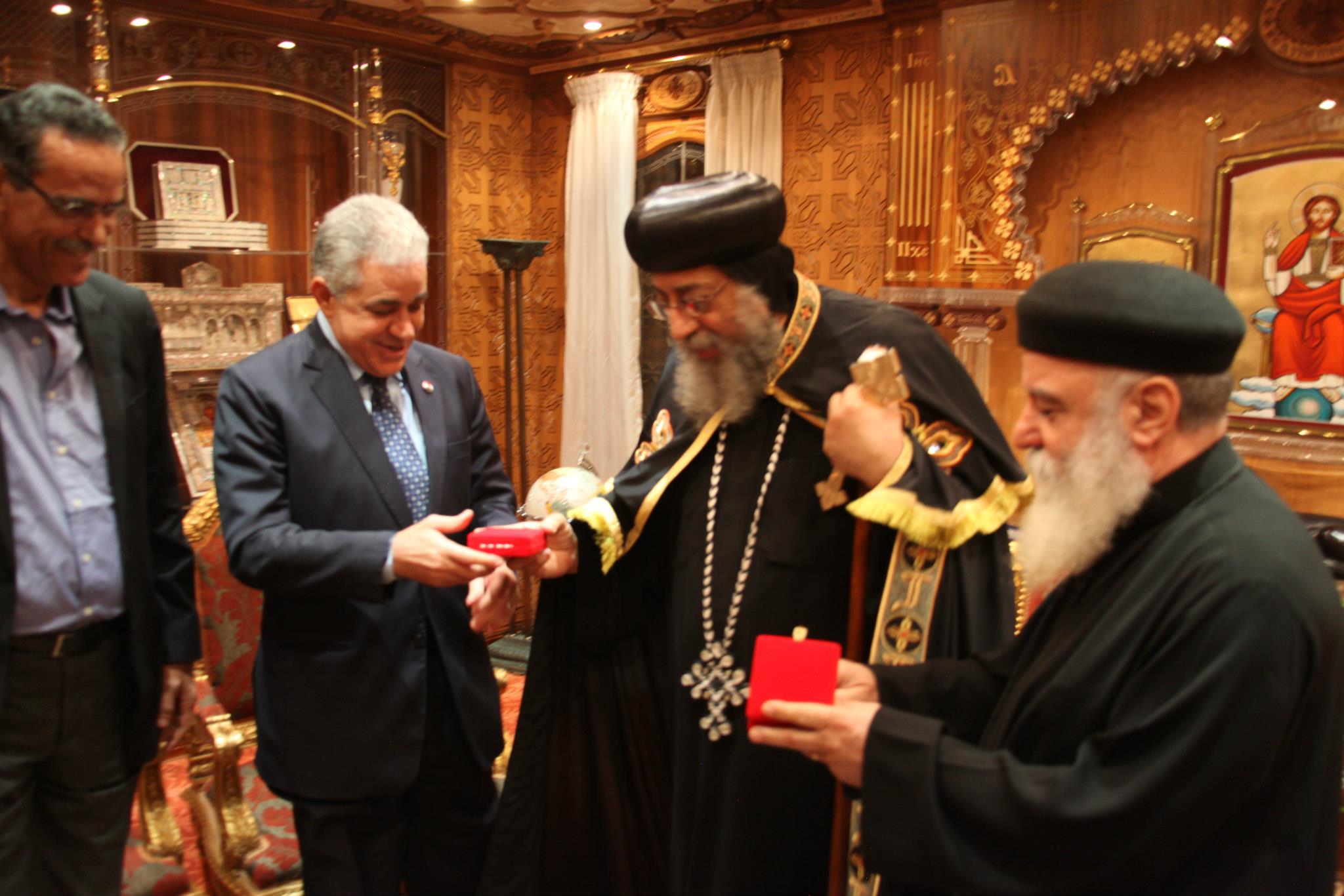 Pope Tawadros received Sabahi and leaders of popular current